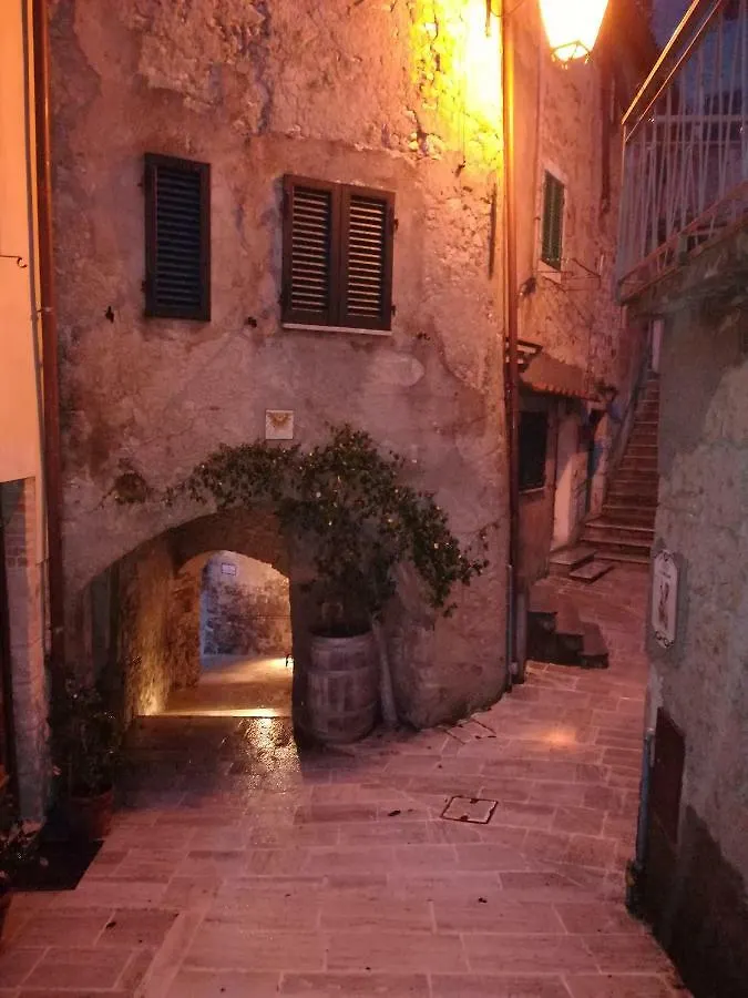 La casa nel Dentro Villa Campiglia dʼOrcia